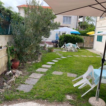 Apartamento Le Tre Isolette A 200M Dal Mare Marina Di Pisa Exterior foto