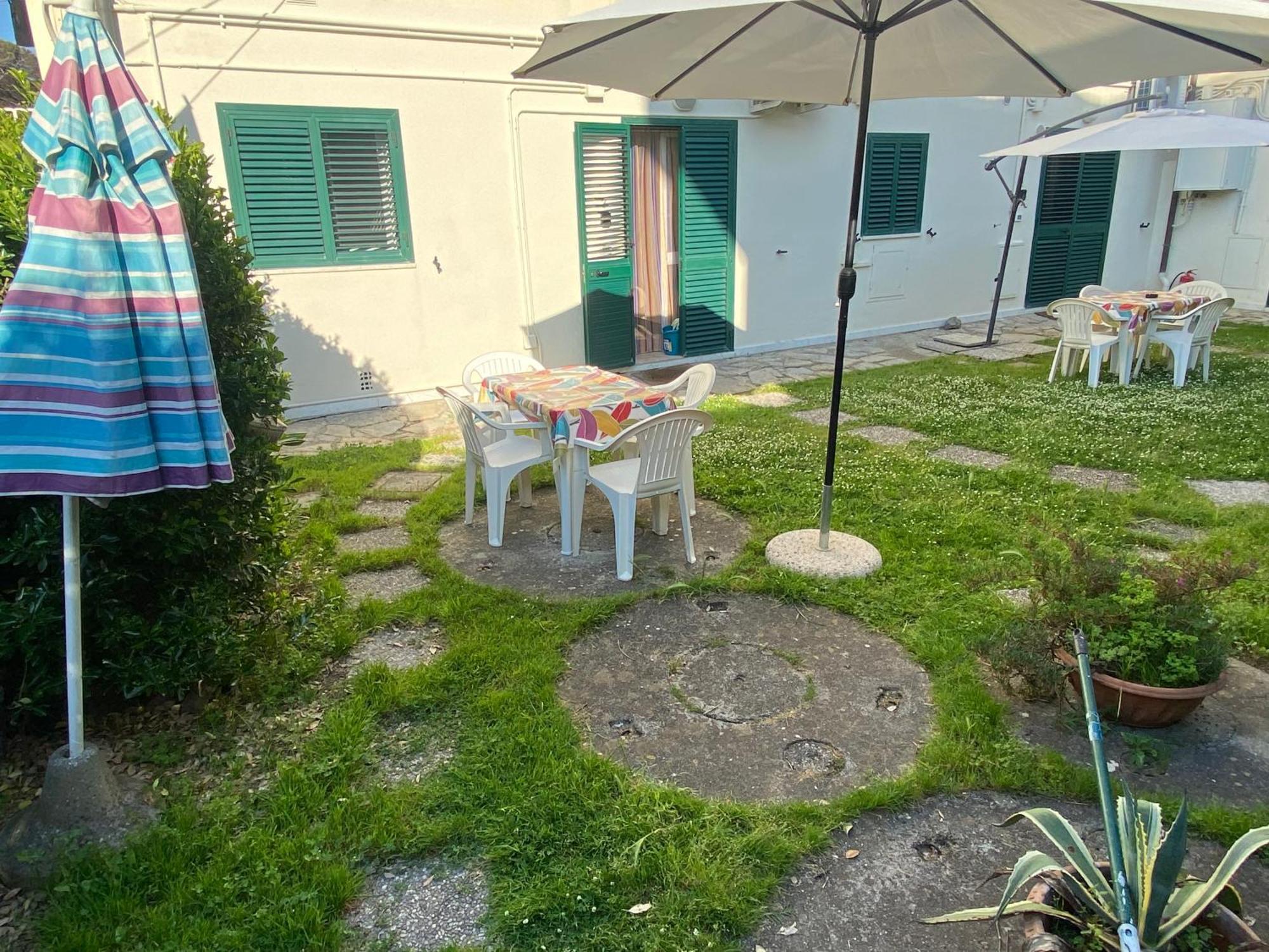 Apartamento Le Tre Isolette A 200M Dal Mare Marina Di Pisa Exterior foto